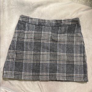 Black and White Pencil Mini Skirt for Work